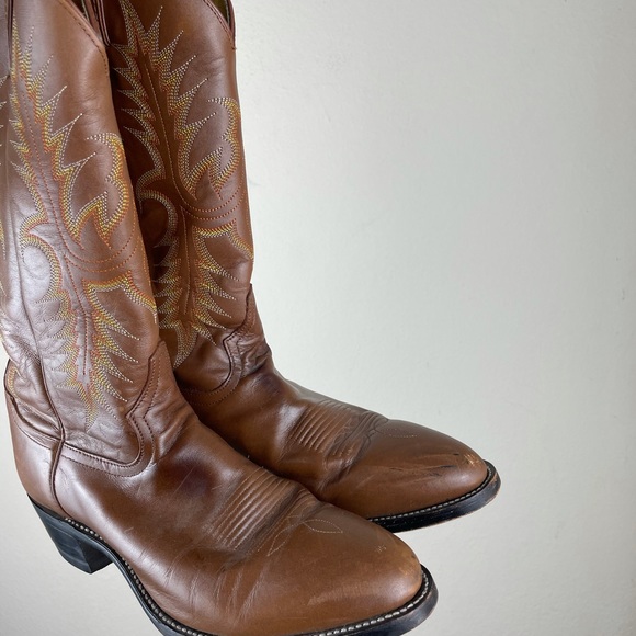 Tony Lama Brown Leather Heeled Cowboy Western Boot - Picture 3 of 13